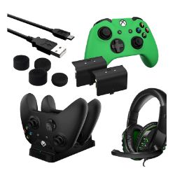 Picture of Sparkfox Player Pack 2xBattery Pack|1xCharge Cable|1xCharging Station|1xHeadset|1xStandard Thumb Grip Pack